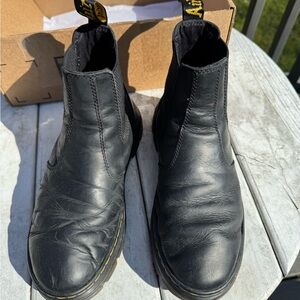 DrMartens Black Leather unisex Boots